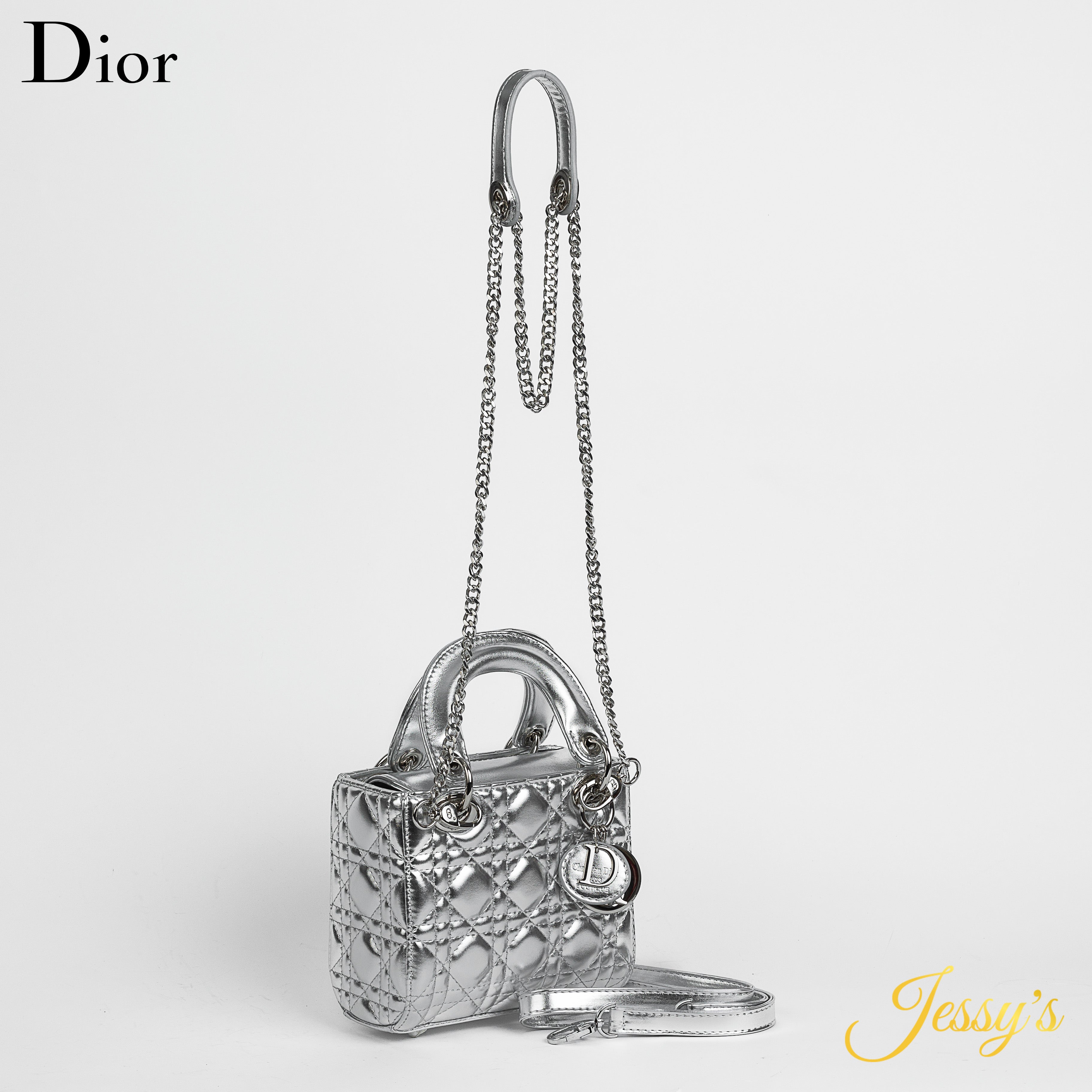 Lady Dior متوسط – فضي