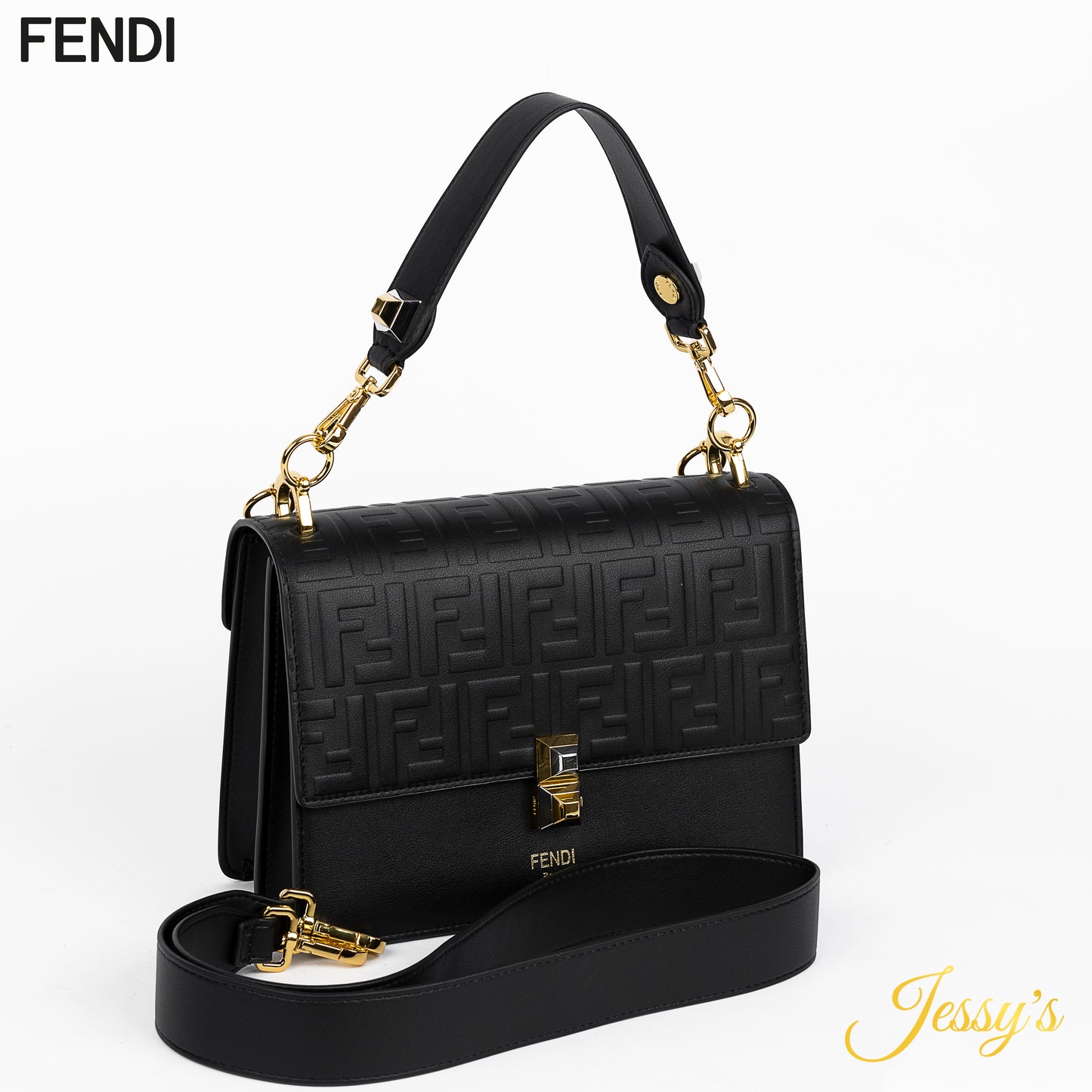 Fendi شنطة نسائيه ماركه