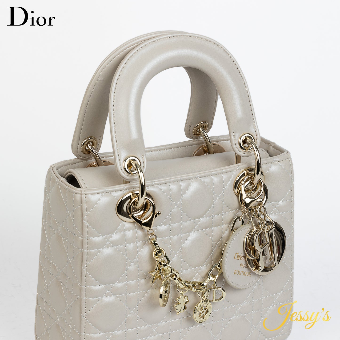 Dior شنطة نسائيه ماركه