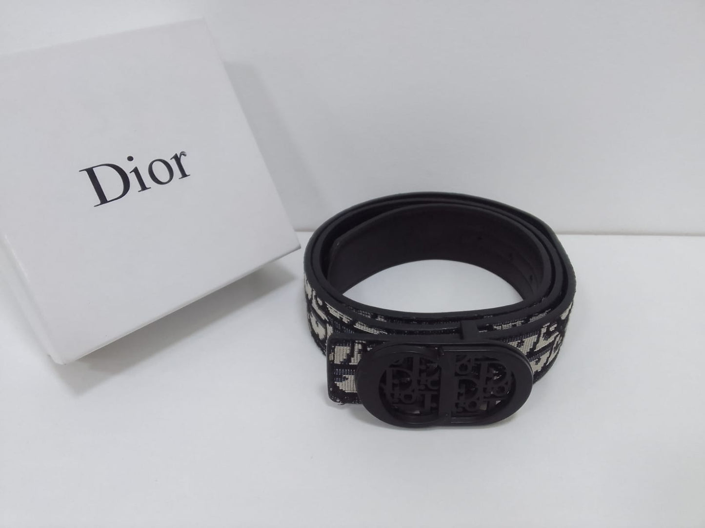 DIORحزام نسائي ماركة