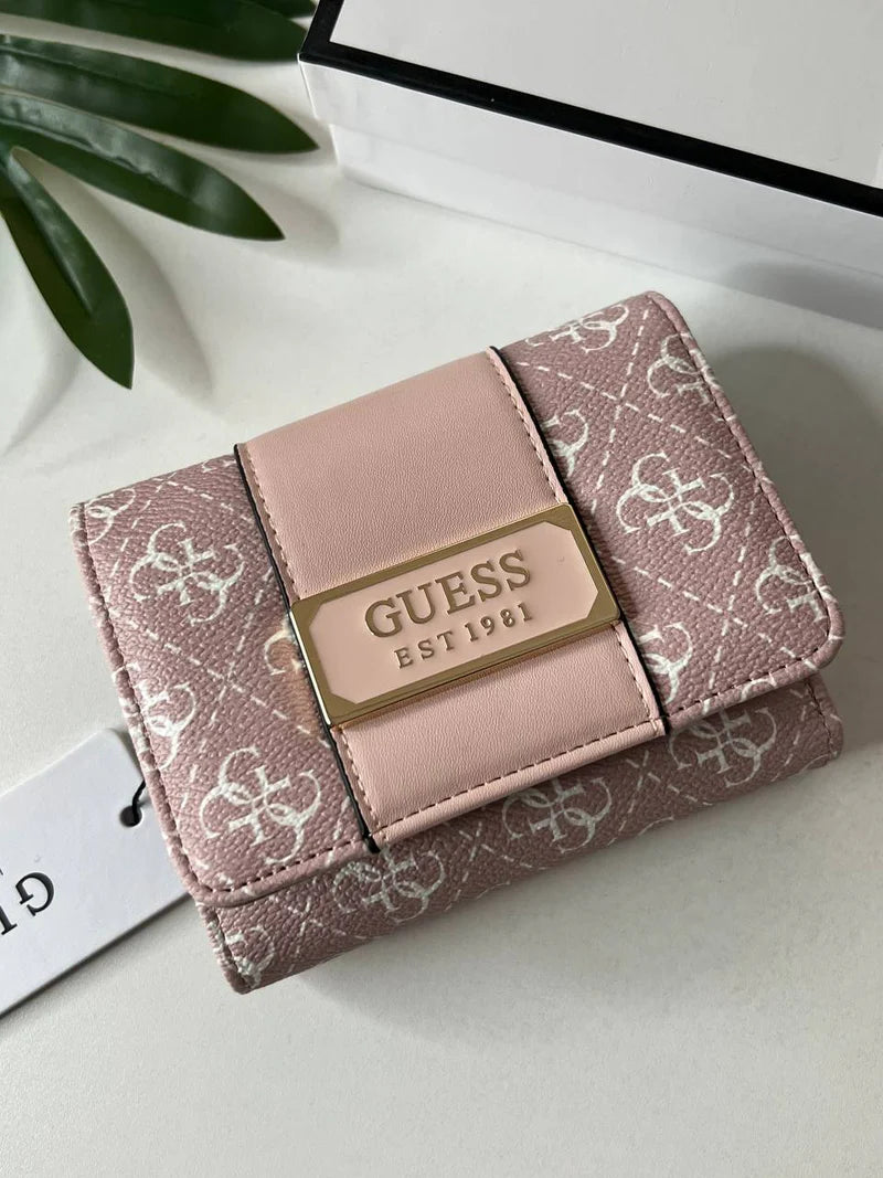 GUESS محفظة نسائية ماركة
