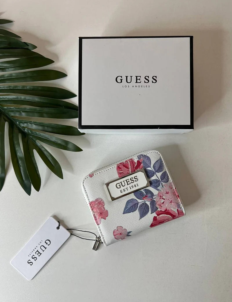 GUESS محفظة نسائية ماركة