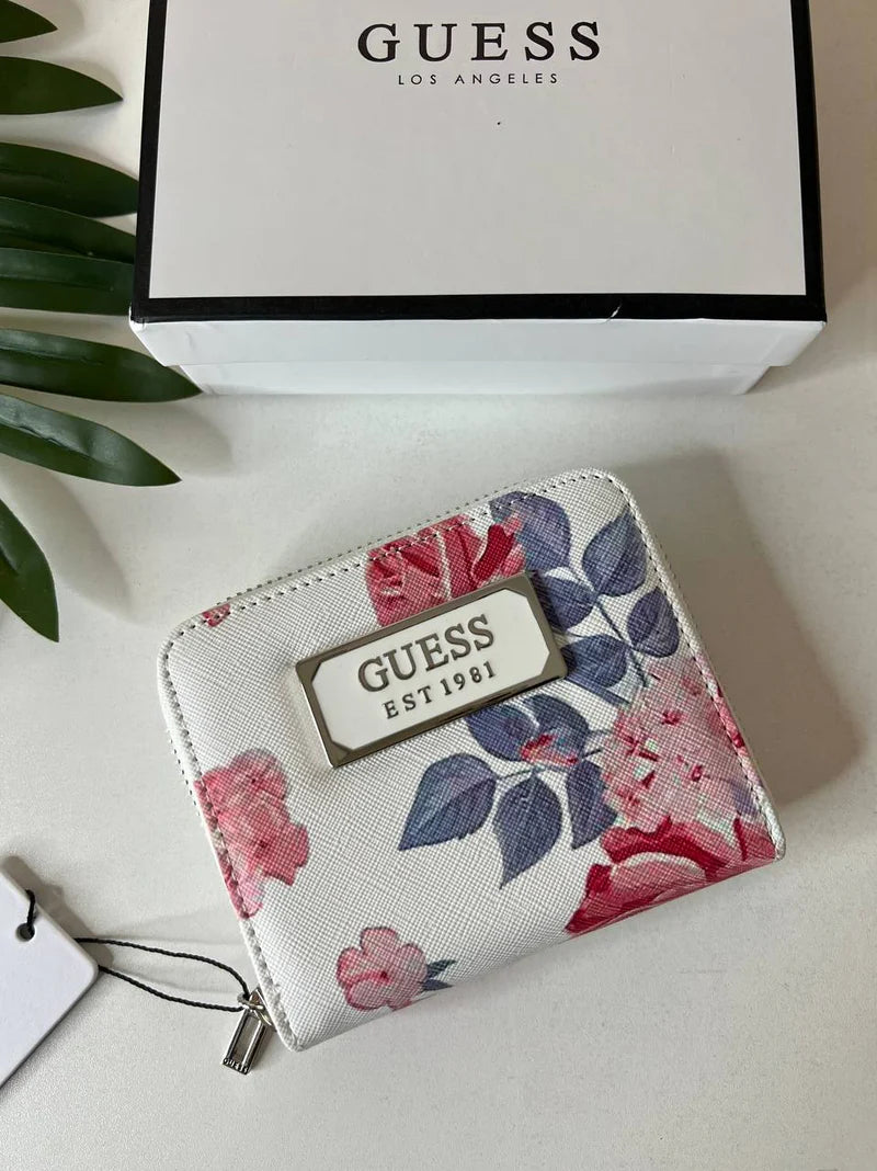 GUESS محفظة نسائية ماركة