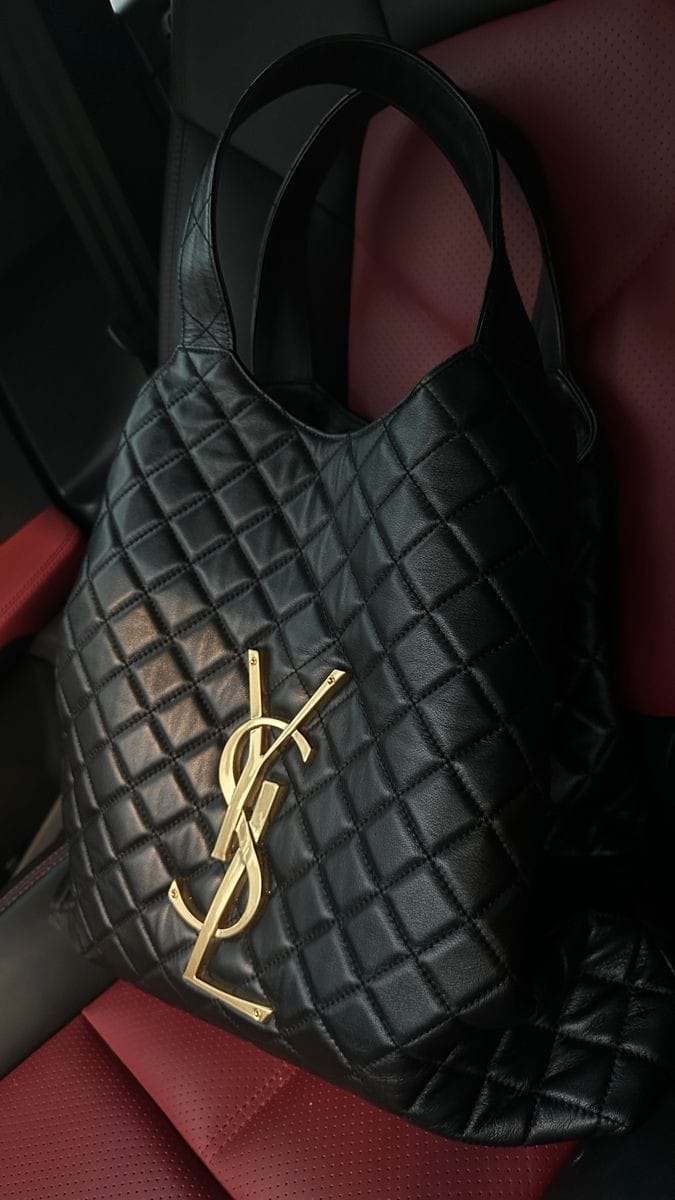 SAINT LAURENT شنطة نسائية ماركة