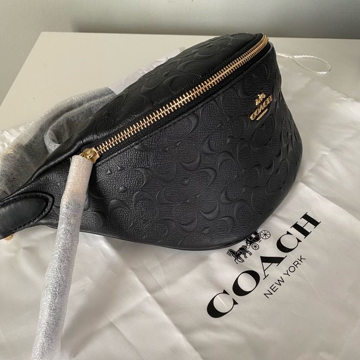 COACH شنطة نسائية ماركة