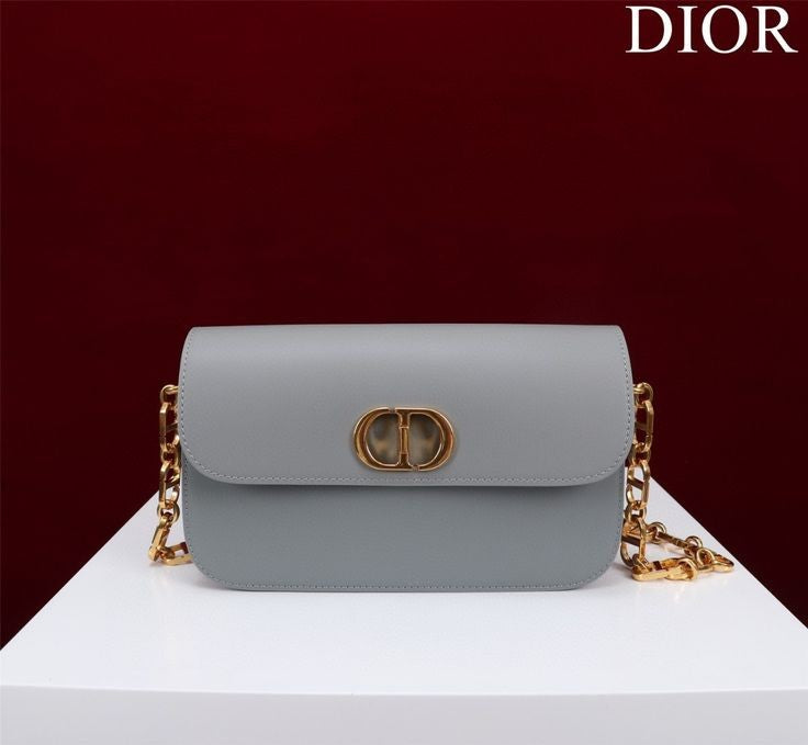 Dior شنطة نسائيه ماركه