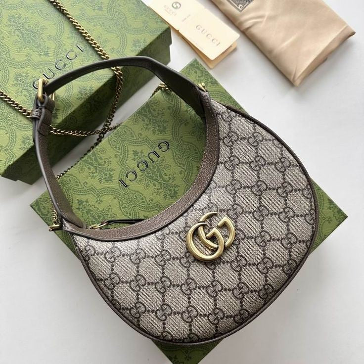 Gucci شنطة نسائيه ماركه