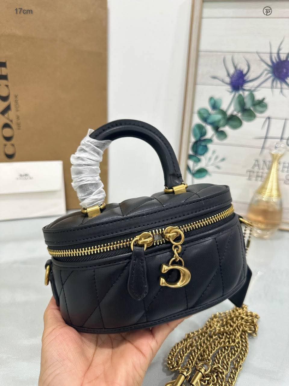 COACH شنطة نسائية ماركة