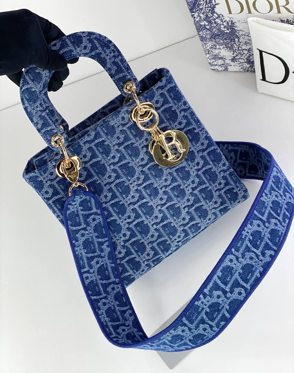 Dior شنطة نسائيه ماركه