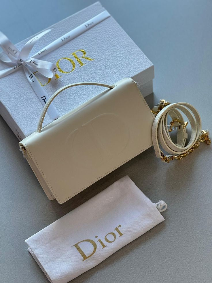Dior شنطة نسائيه ماركه