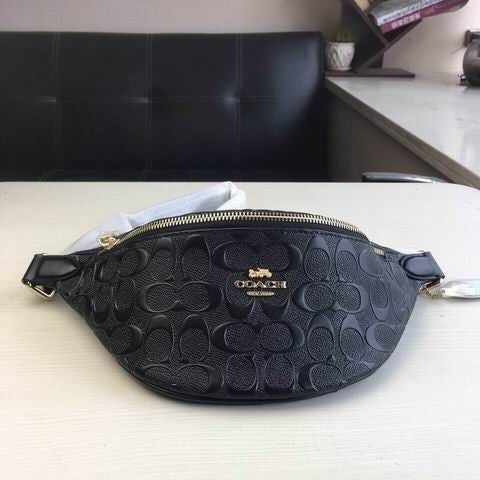 COACH شنطة نسائية ماركة