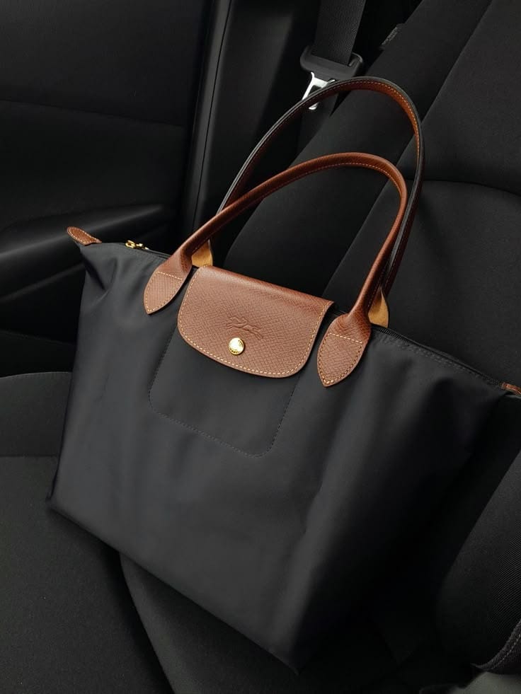 Long Champ شنطة نسائية ماركة