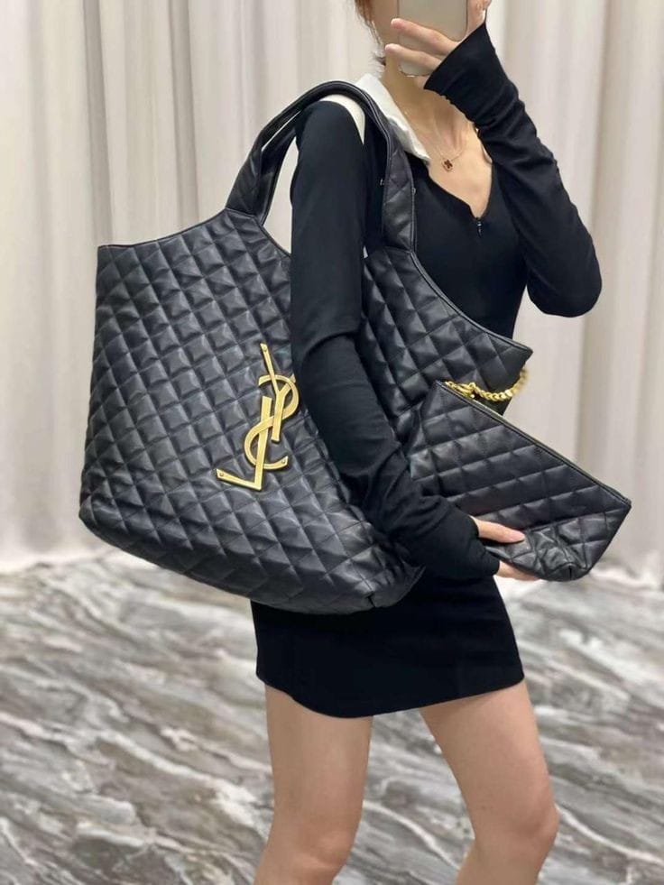 SAINT LAURENT شنطة نسائية ماركة
