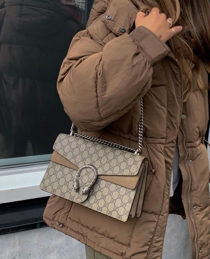 GUCCI شنطة نسائية ماركة
