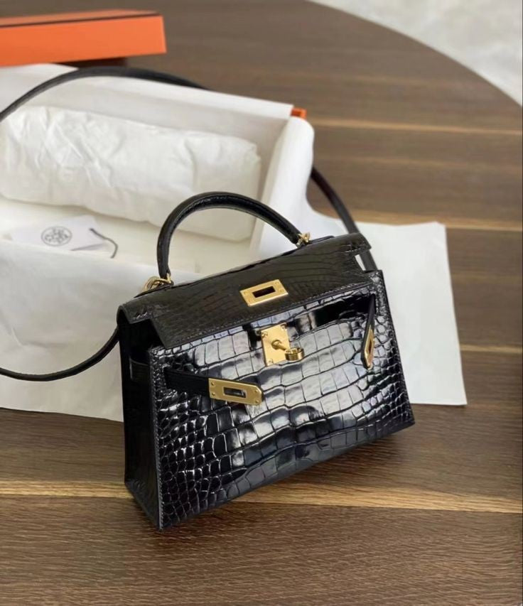 Hermès Kelly Crocodile