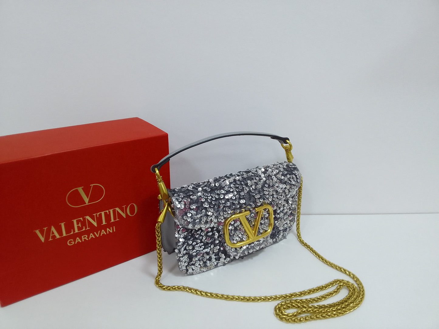 VALENTINO شنطة نسائية ماركة