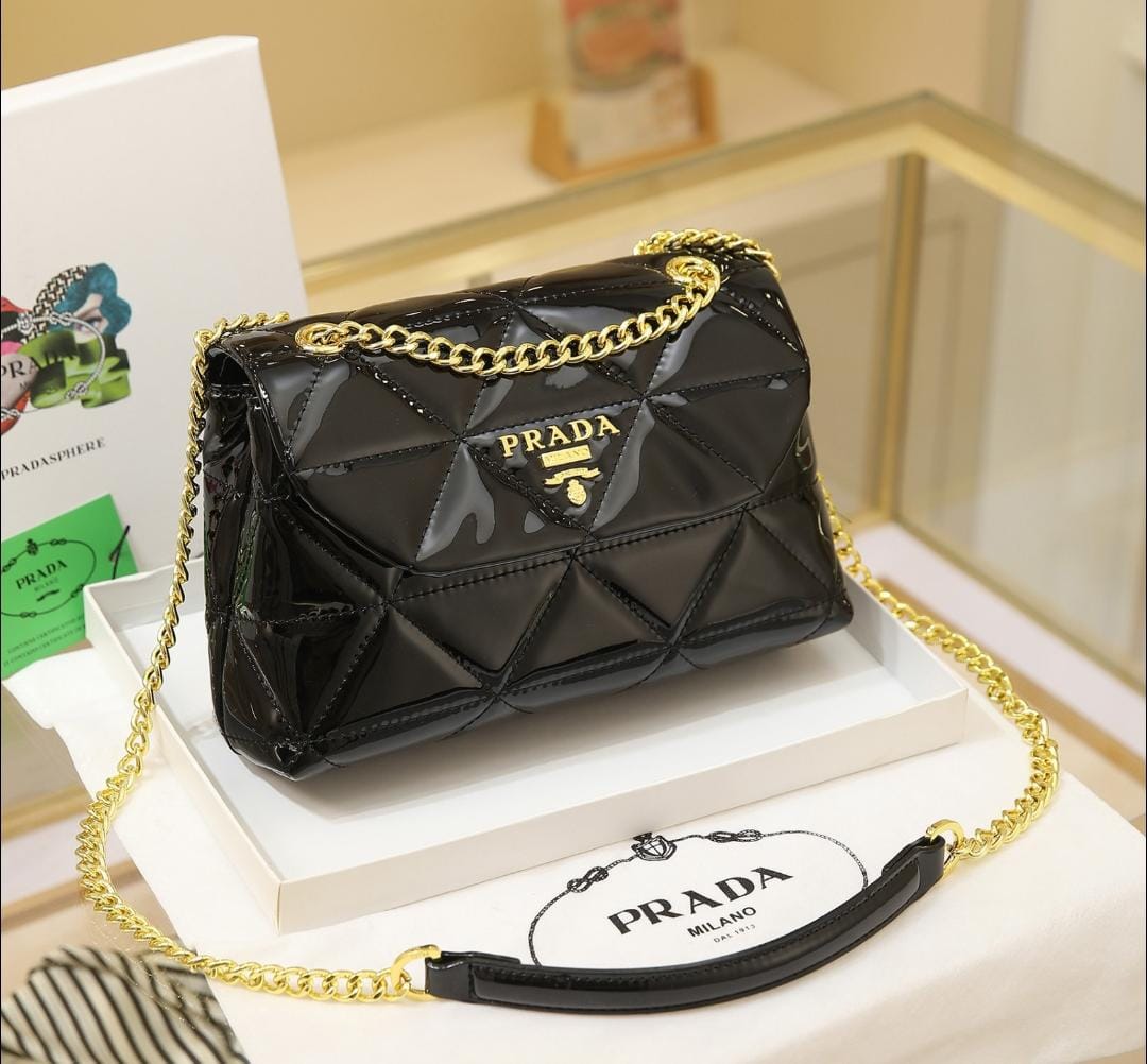 PRADA شنطة نسائية ماركة