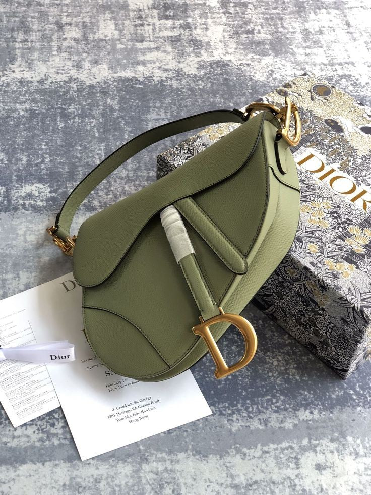 Dior شنطة نسائيه ماركه