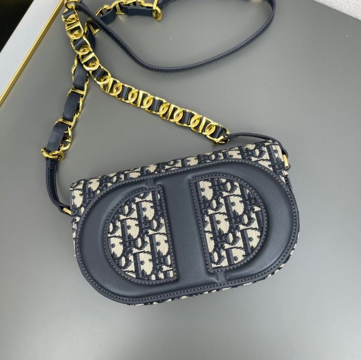 DIOR شنطة ماركة