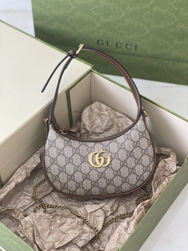 Gucci شنطة نسائيه ماركه
