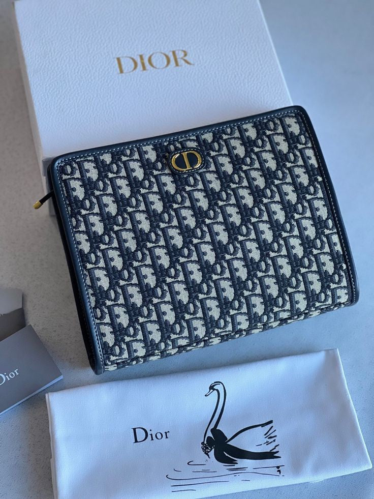 Dior Pouch