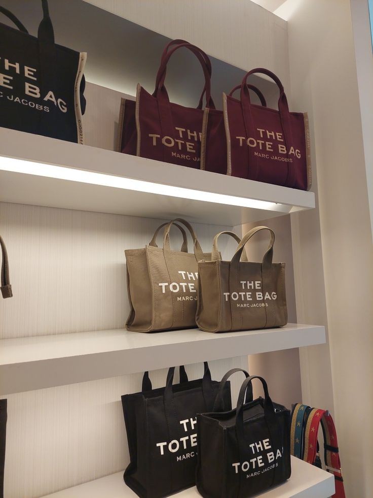 MARC JACOBS The toteBag