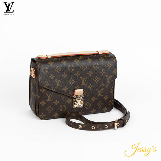 L.V Monogram Pochette