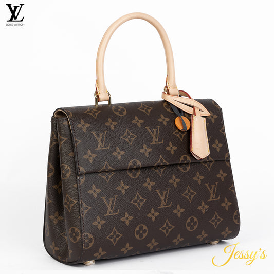 L.v Monogram Classic