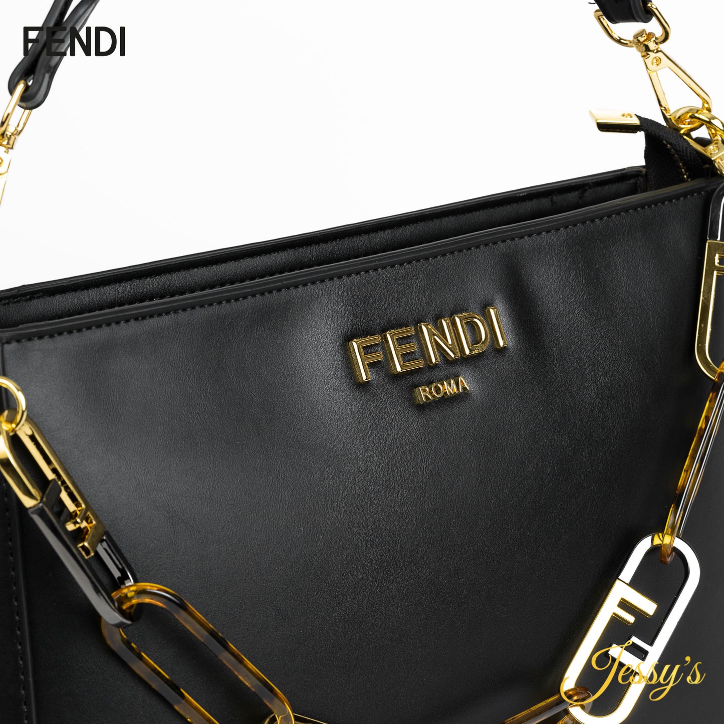 FENDI شنطة نسائية ماركة