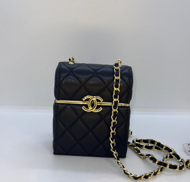 CHANEL شنطة نسائية ماركة