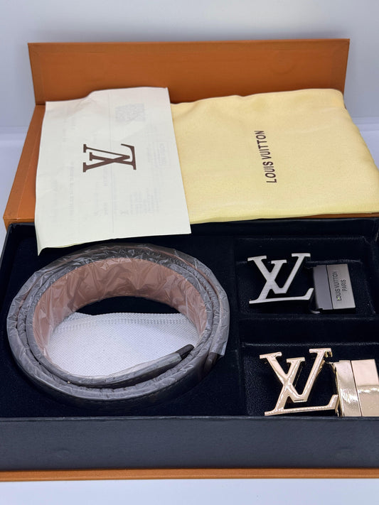 L.v Belt Set with 3
