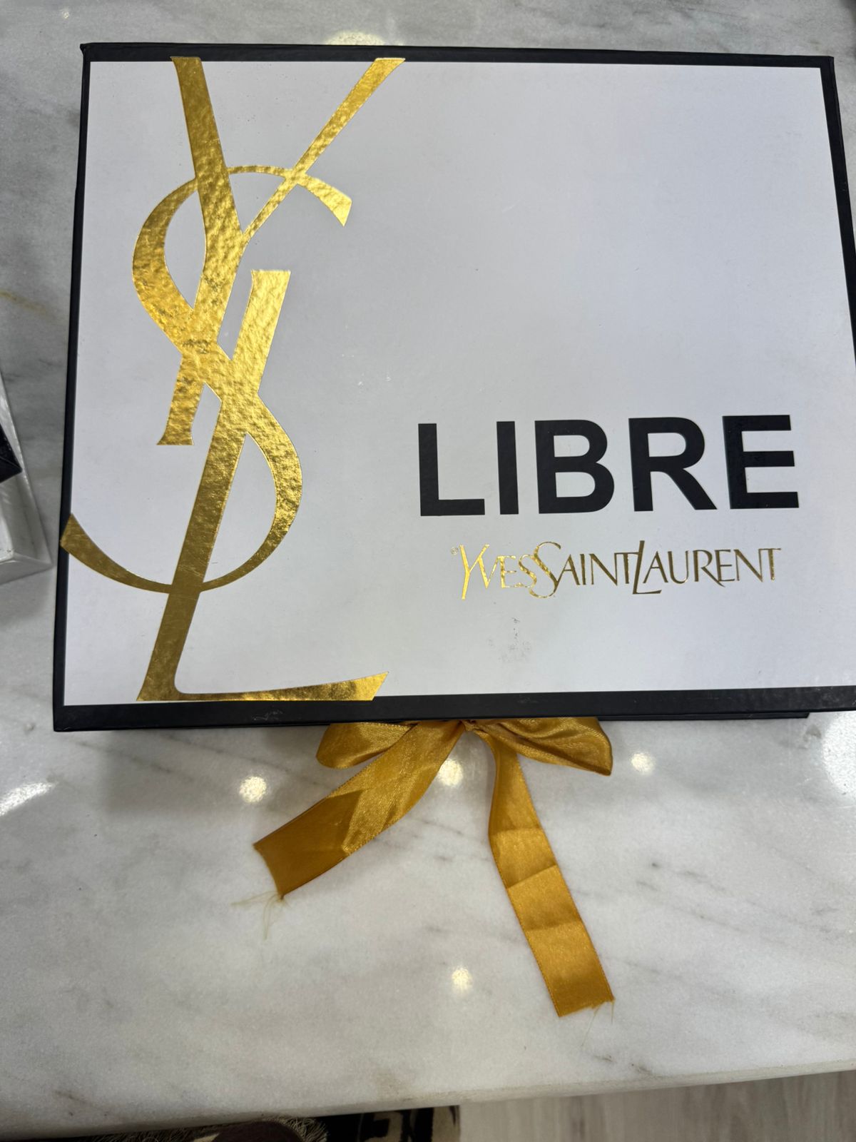 SAINT LAURENT بوكس عطور