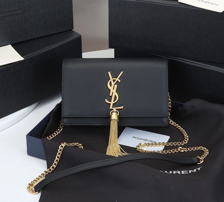 SAINT LAURENT شنطة نسائية ماركة