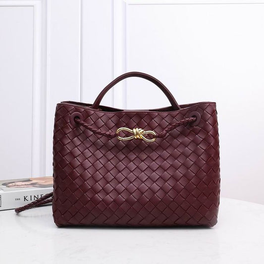 Bottega Veneta شنطه نسائيه ماركه