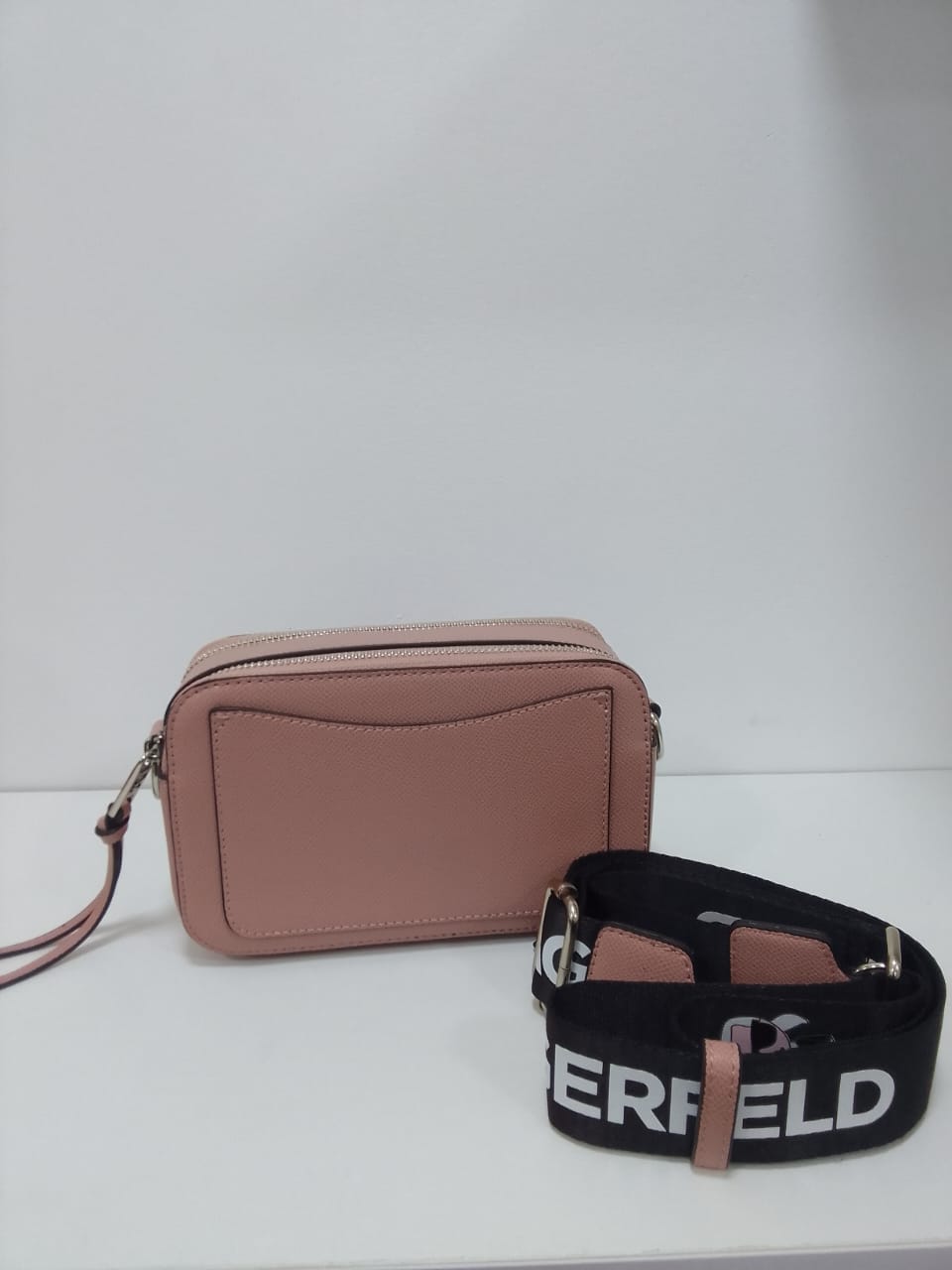 Karl Lagerfeld شنطة نسائية ماركة