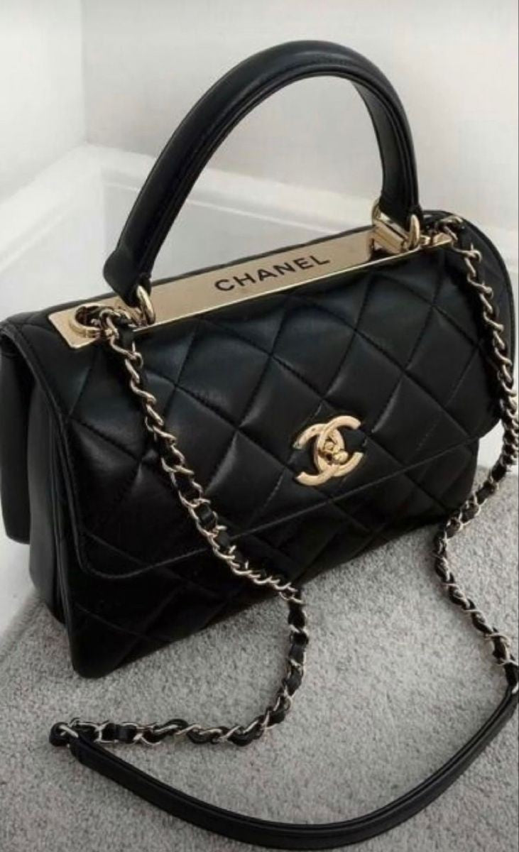 CHANELشنطة نسائية ماركة