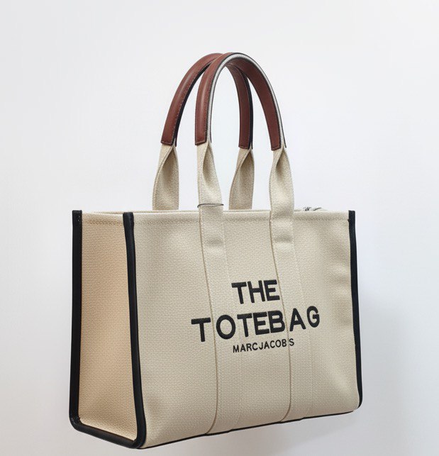 Marc Jacobs The Tote Bag
