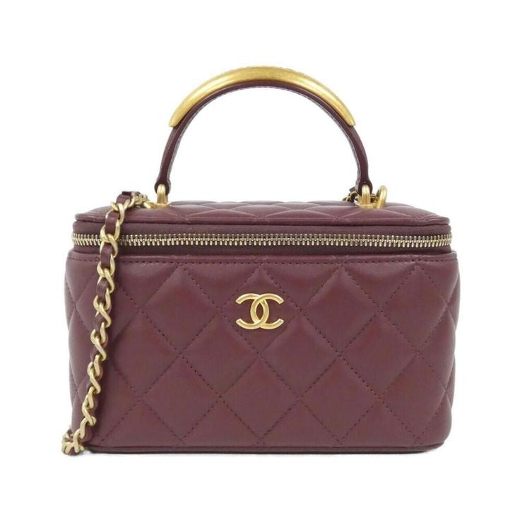 Chanel شنطة نسائيه ماركه