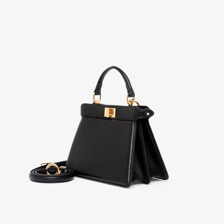 FENDI شنطة نسائية ماركة