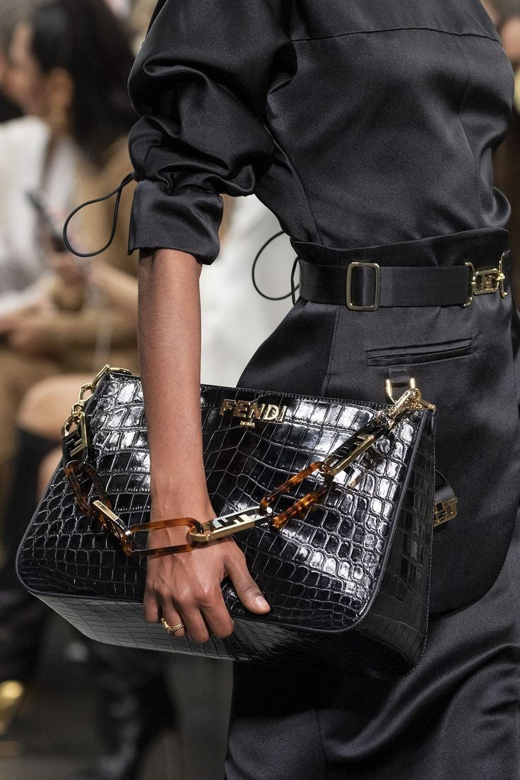 FENDI شنطة نسائية ماركة