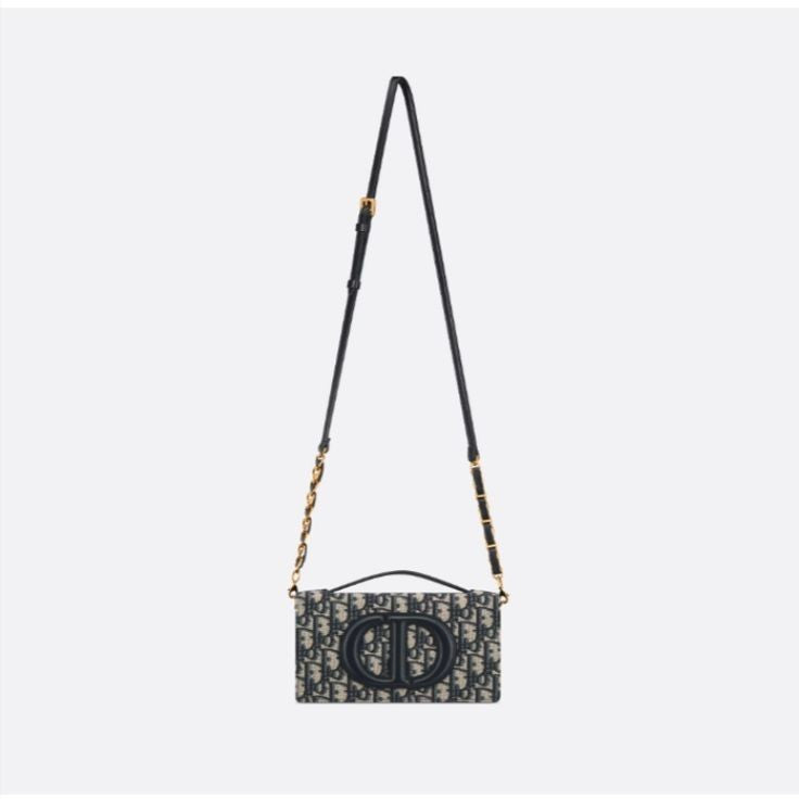Dior شنطة نسائيه ماركه