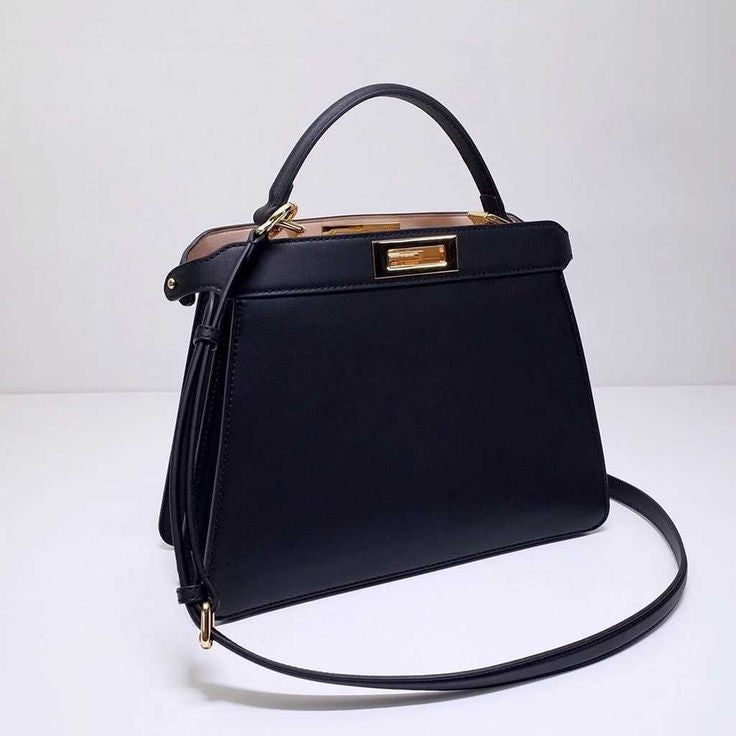 FENDI شنطة نسائية ماركة