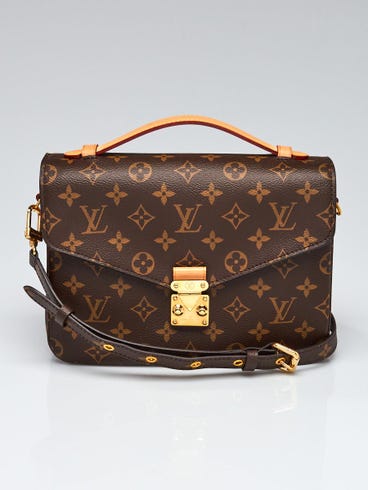 L.V Monogram Pochette