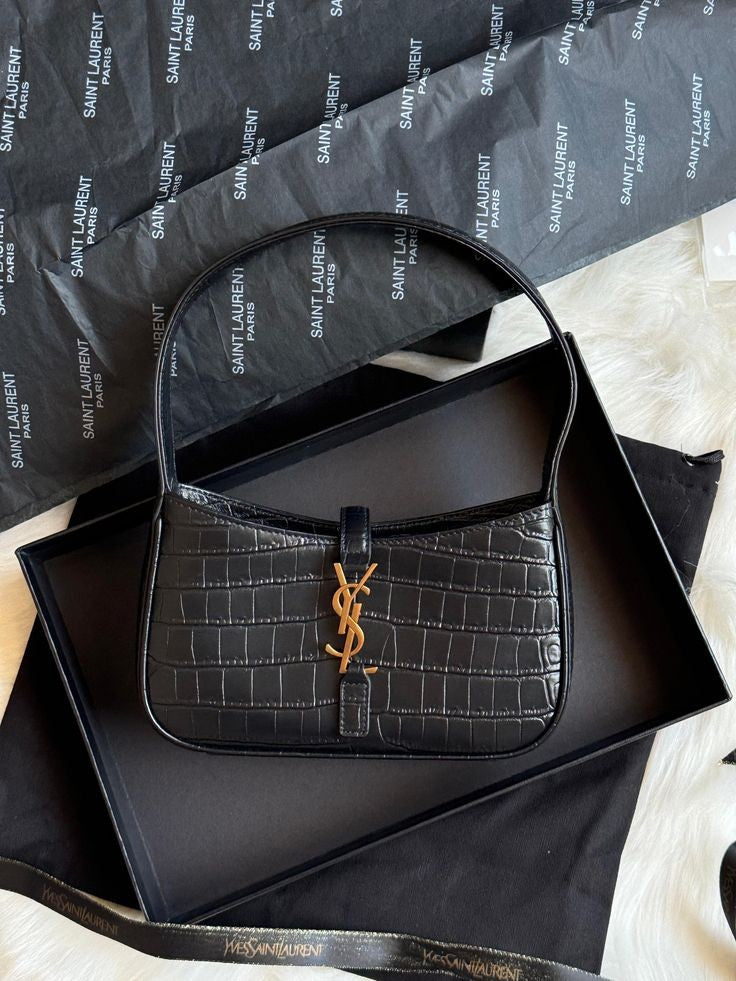 SAINT LAURENT شنطة نسائية ماركة