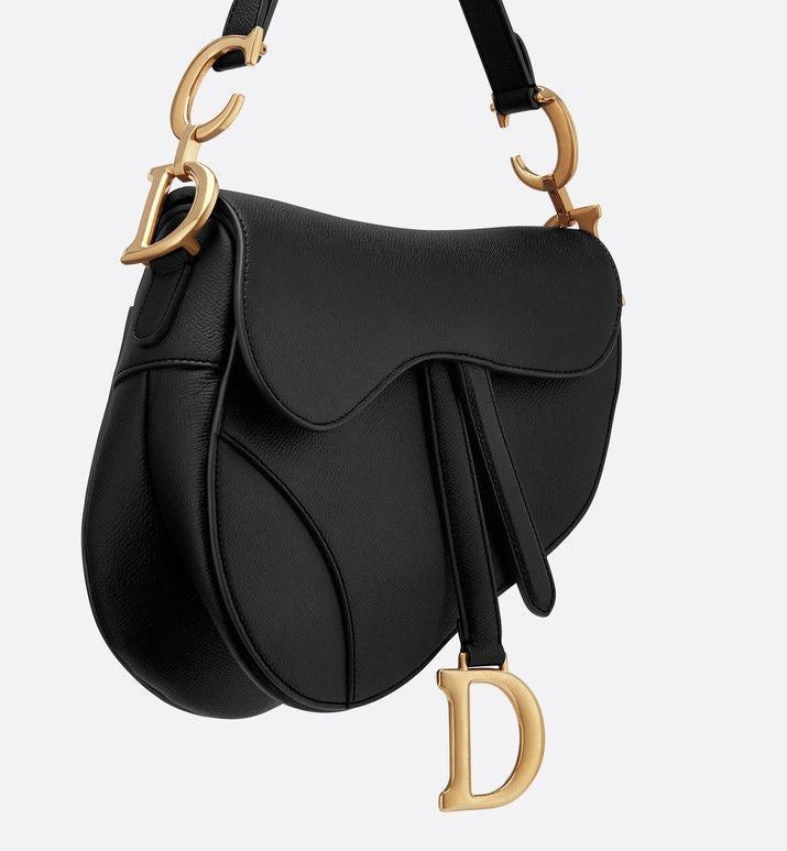 Dior شنطة نسائيه ماركه