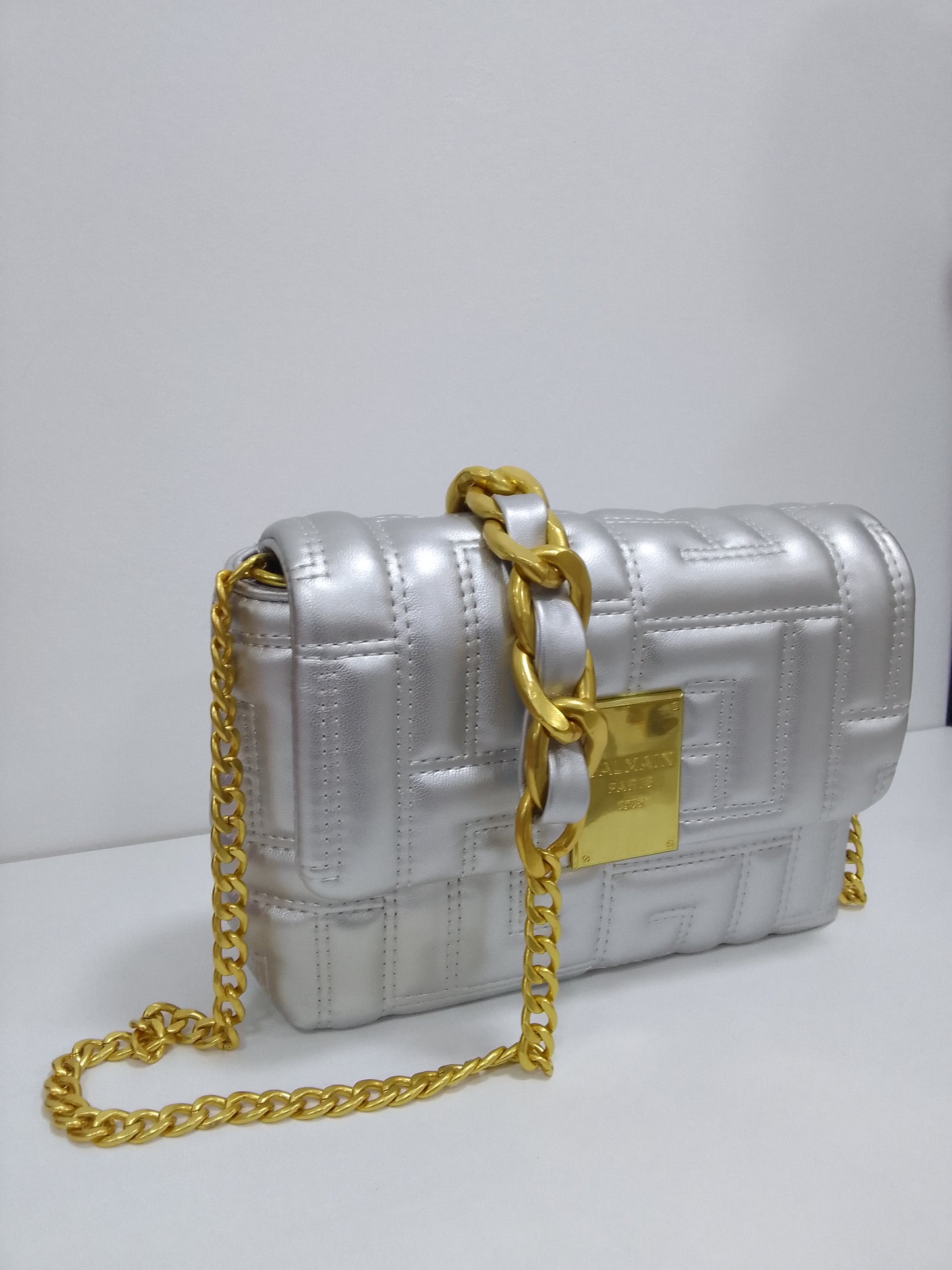 BALMAIN شنطة نسائية ماركة