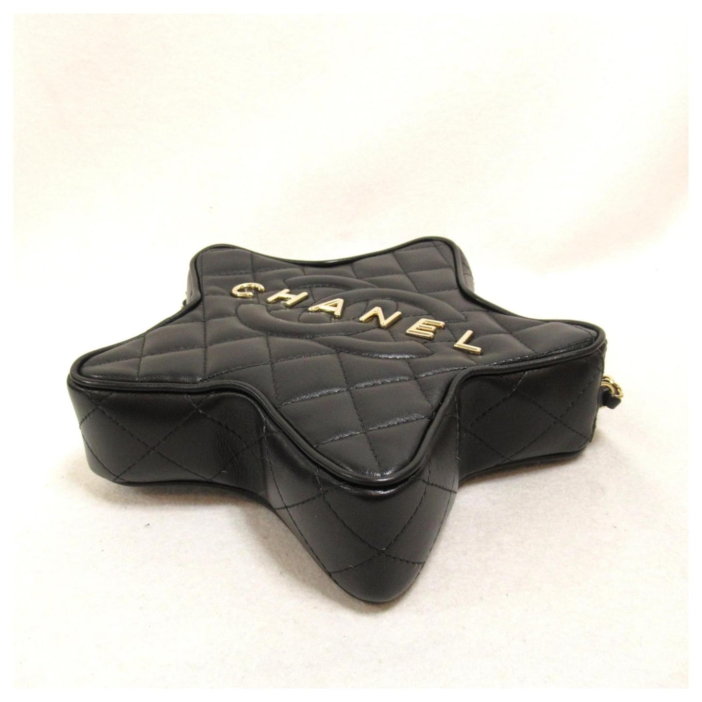 Chanel Star
