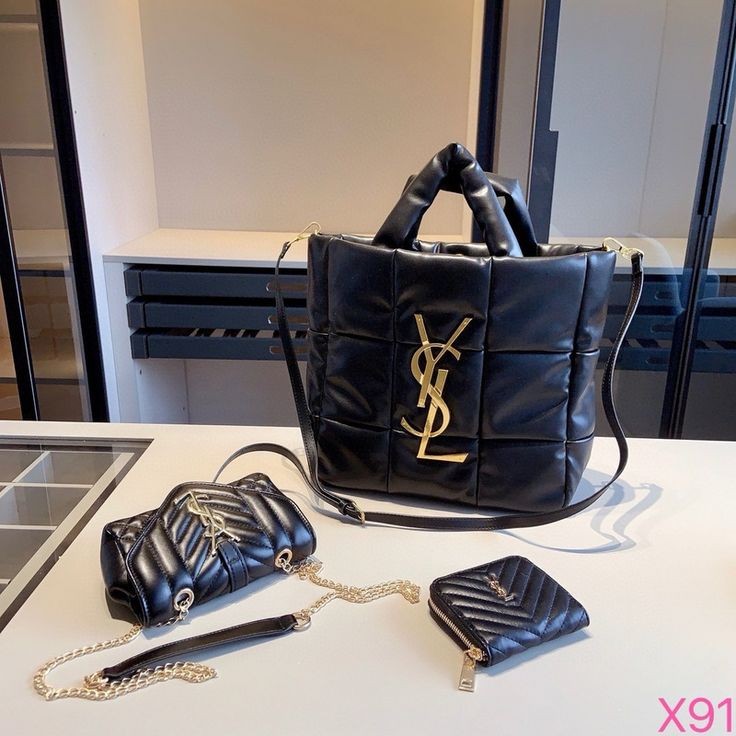 SAINT LAURENT شنطة نسائية ماركة